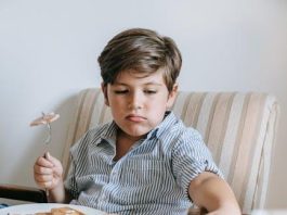 How to Select the Best Puppy Food for Sensitive Stomachs